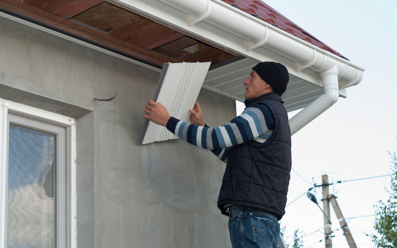 Blacha na podbitkę dachową – najlepsze rozwiązanie dla Twojego domu